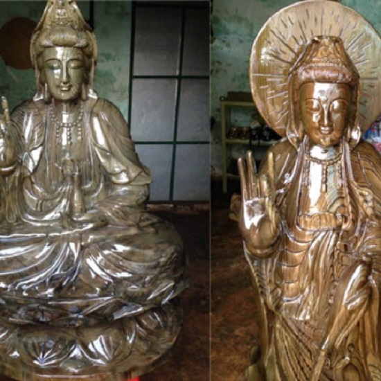 Bodhisattva wooden statue