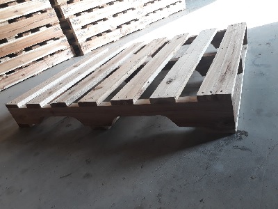 1,5 Tons 4-Lifting Direction Acacia Wood Pallet