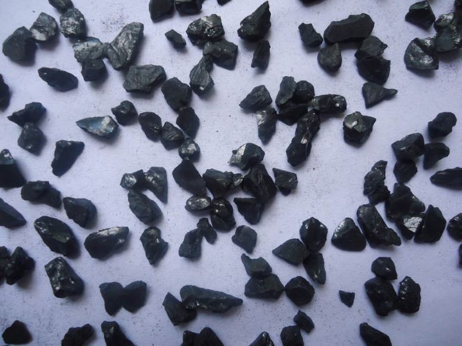 Anthracite Water Filtration Media (3.0–5.0mm)