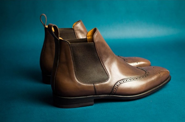 Coffee Chelsea boots