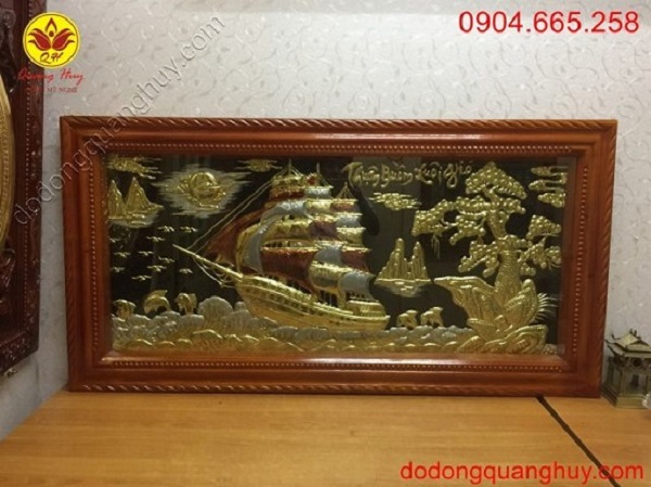 Smoothly bronze picture