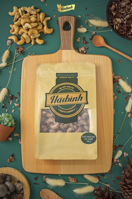 Wood fire roasted cashews - Zipper paper bag